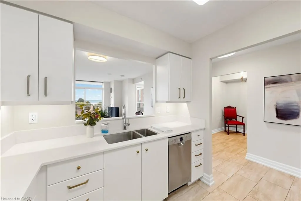 100 Burloak Drive #2416