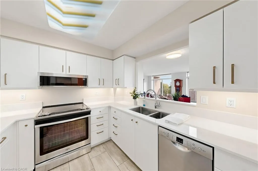 100 Burloak Drive #2416