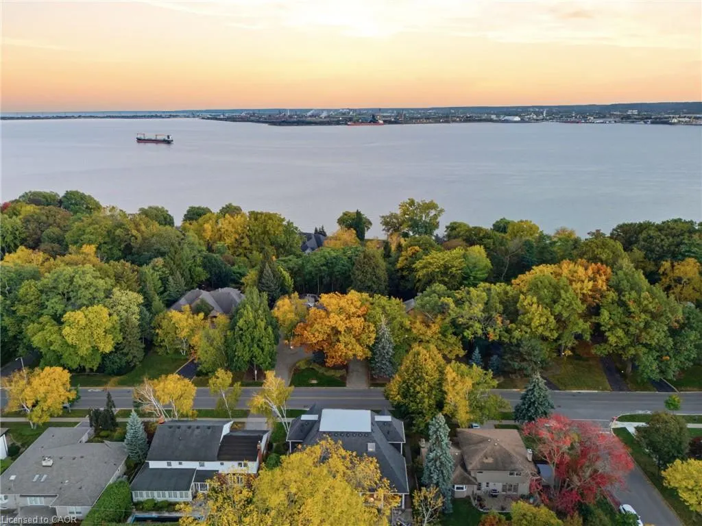 175 North Shore Boulevard W