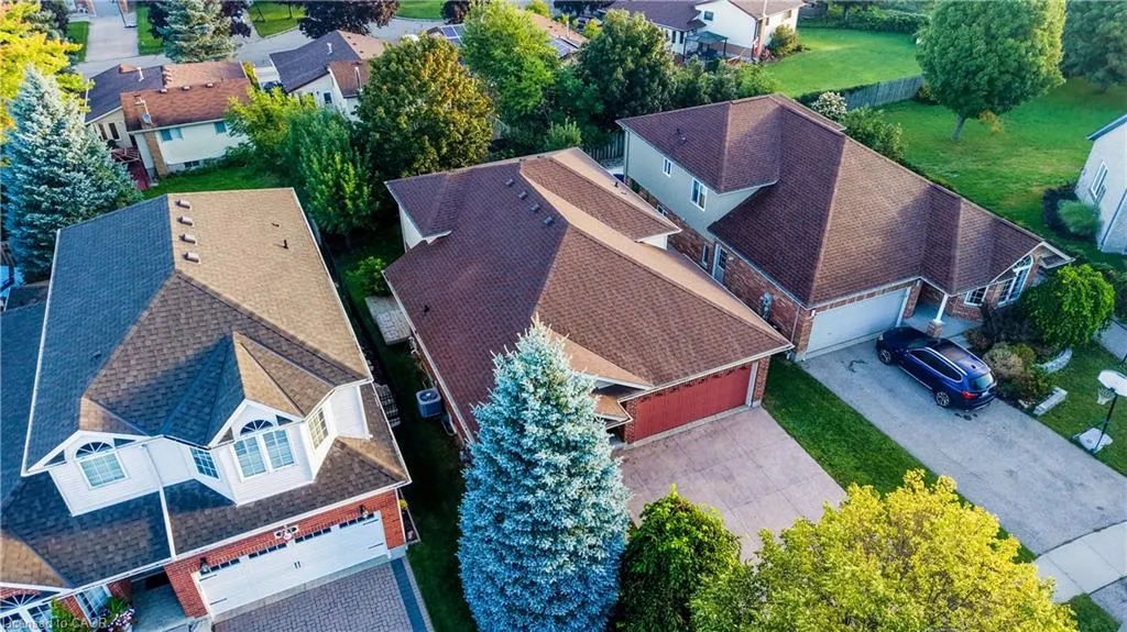 245 Fern Crescent