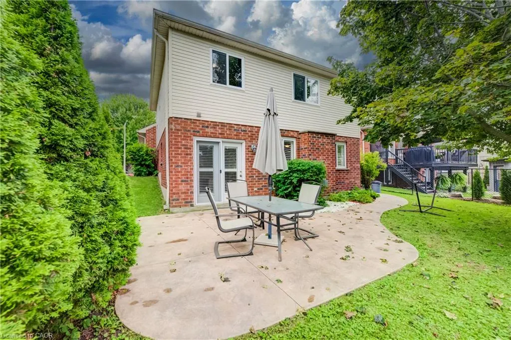 245 Fern Crescent