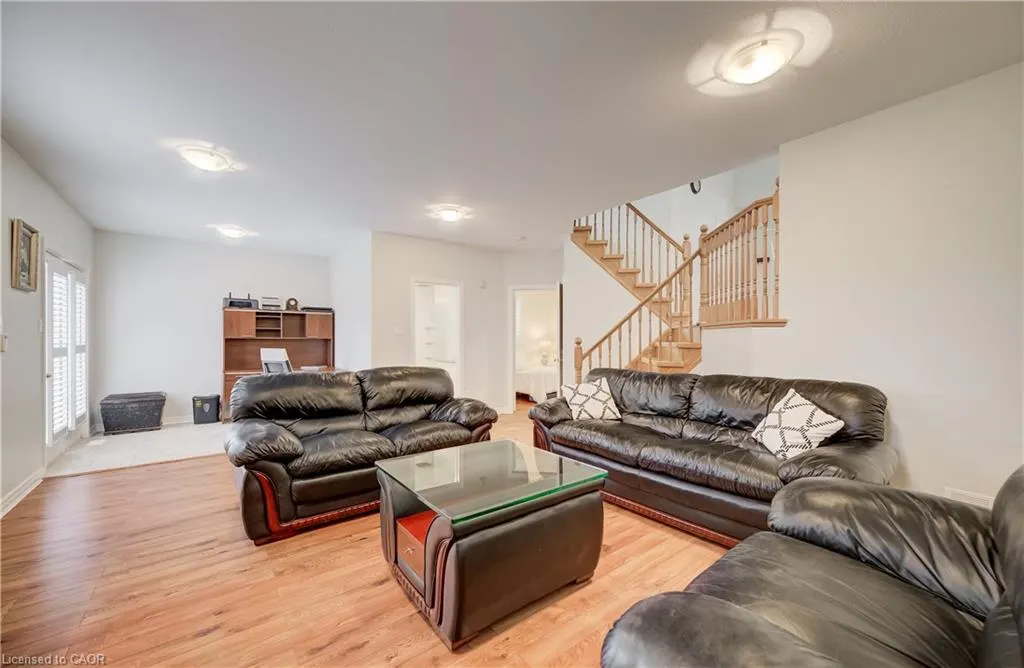 245 Fern Crescent