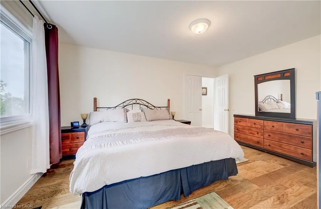 245 Fern Crescent