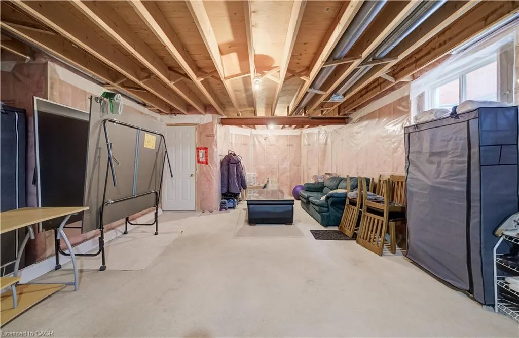 245 Fern Crescent