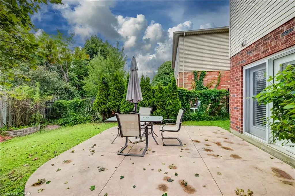 245 Fern Crescent