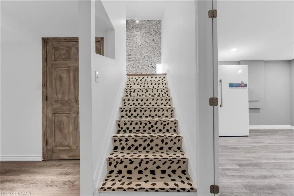847 West 5th Street
