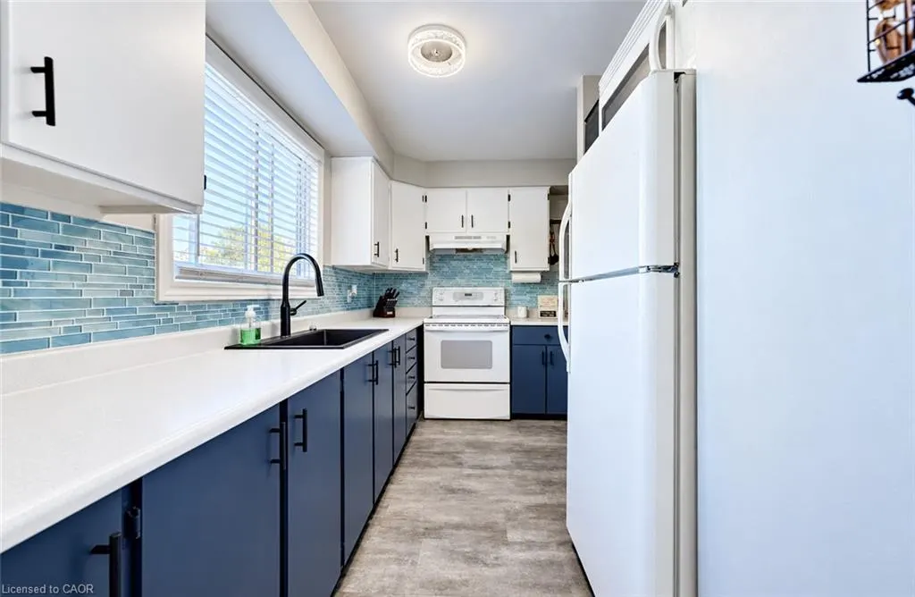 415 Bairstow Crescent #4