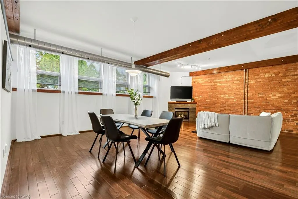 357 Hunter Street W #13