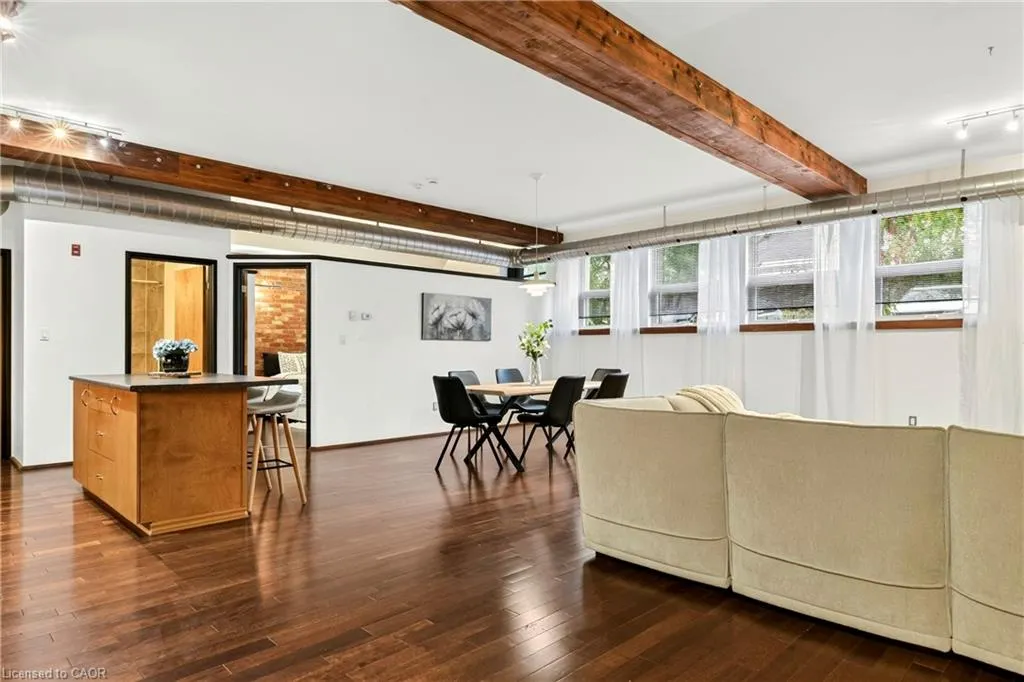 357 Hunter Street W #13
