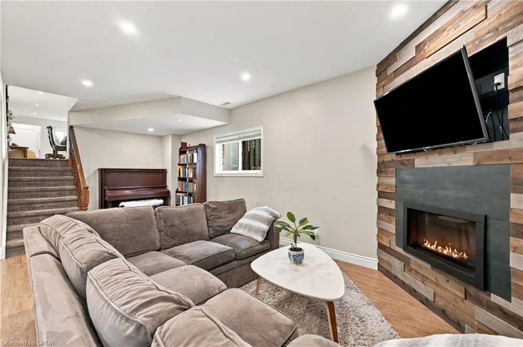 63 Northridge Drive