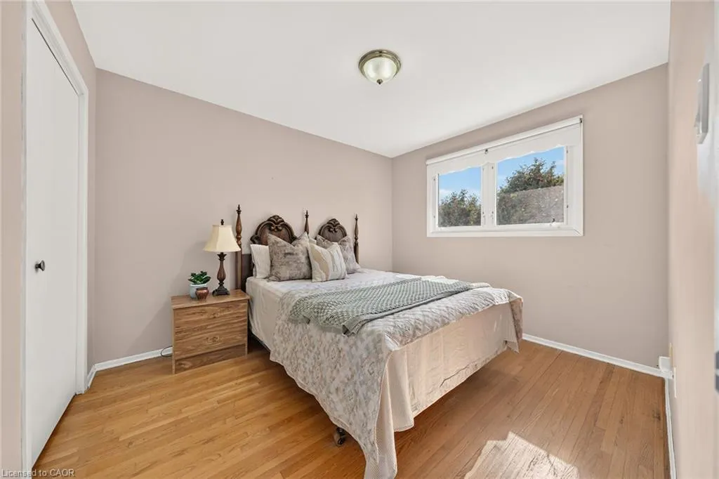 3 Harvard Place