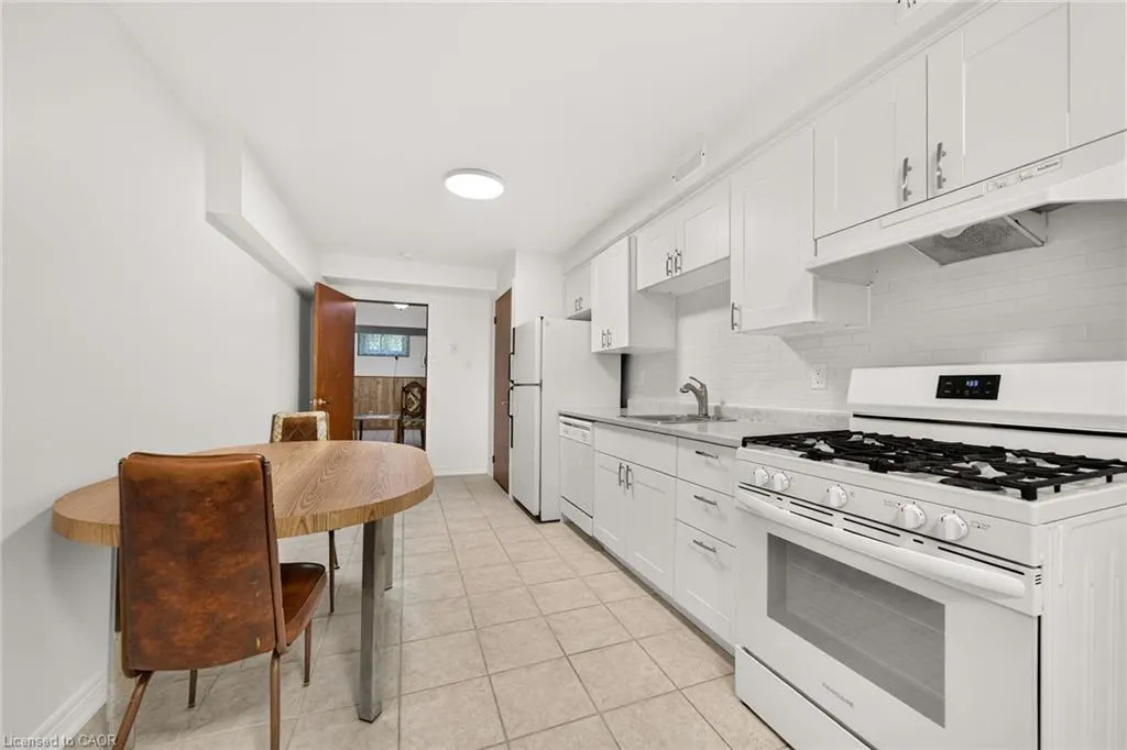3 Harvard Place