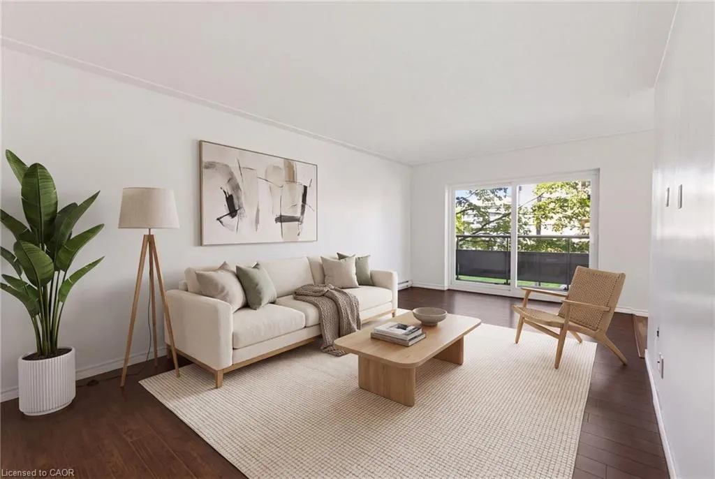 11 Woodman Drive S #210