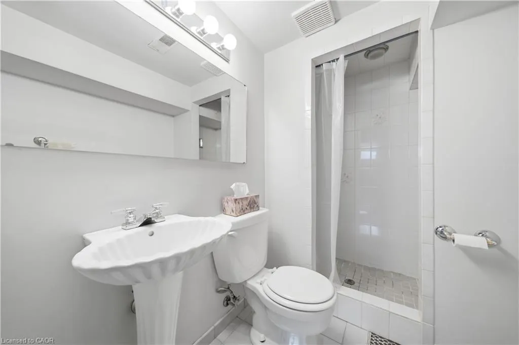 24 West 32nd Street