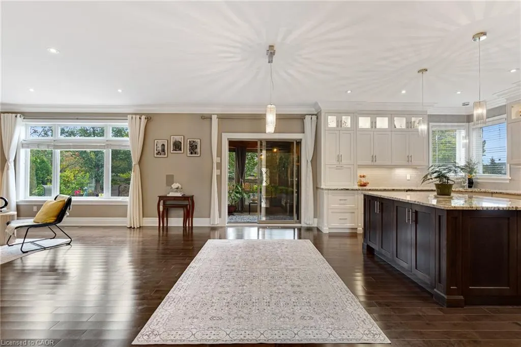 213 Deer Ridge Drive