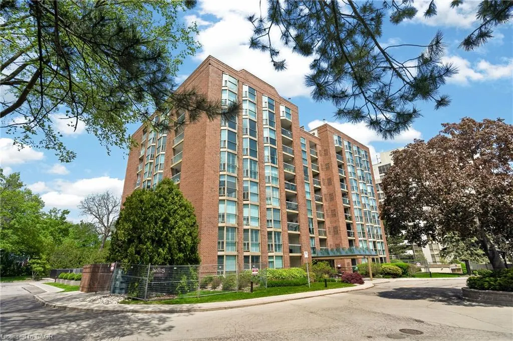 1225 North Shore Boulevard E #510