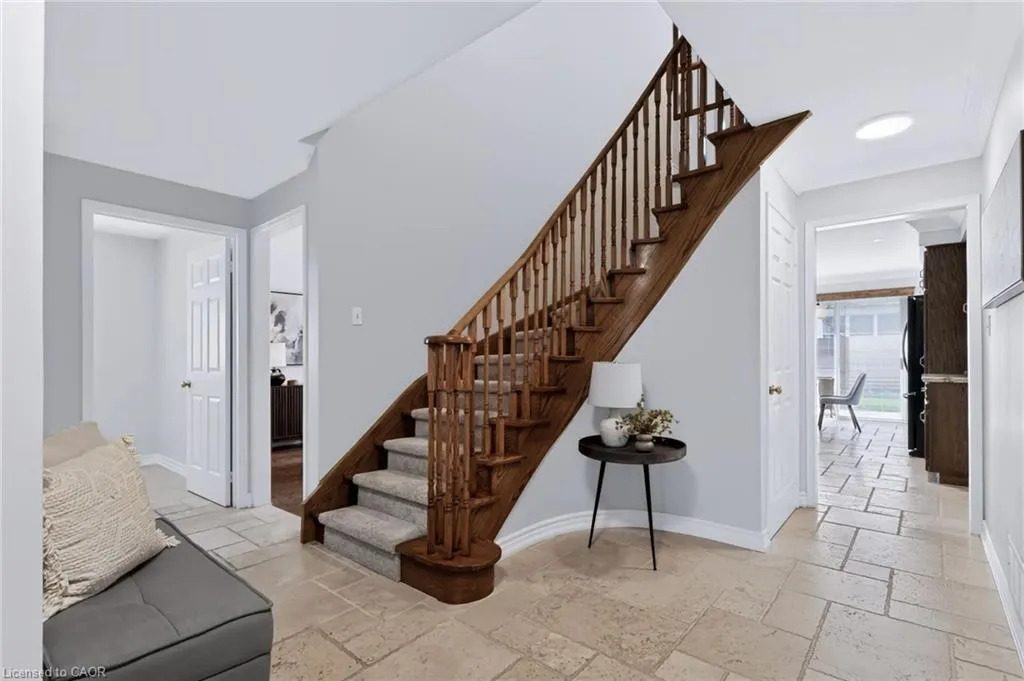 279 Hickory Circle