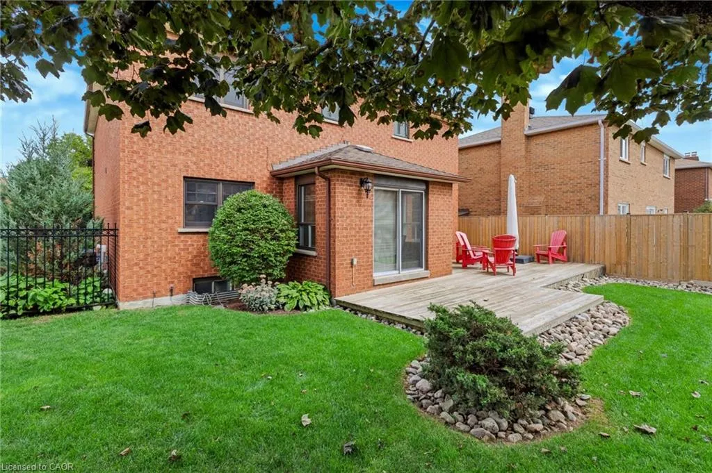 279 Hickory Circle