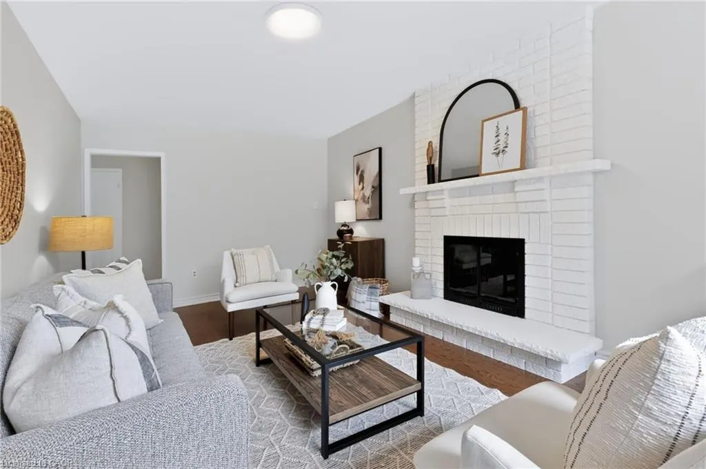 279 Hickory Circle