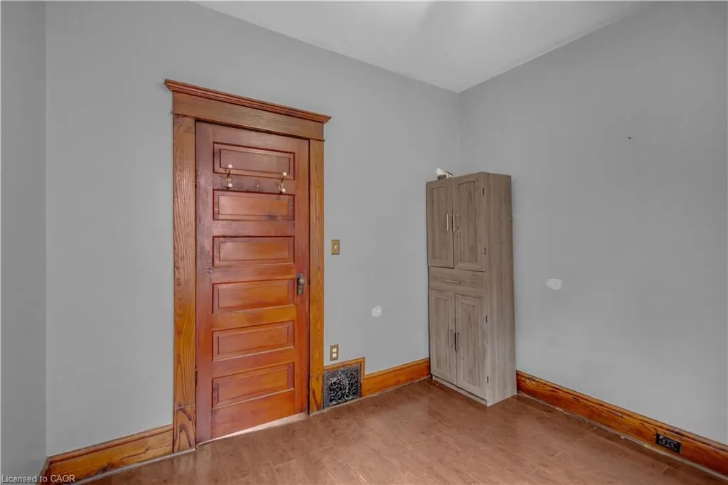 49 Mintern Avenue