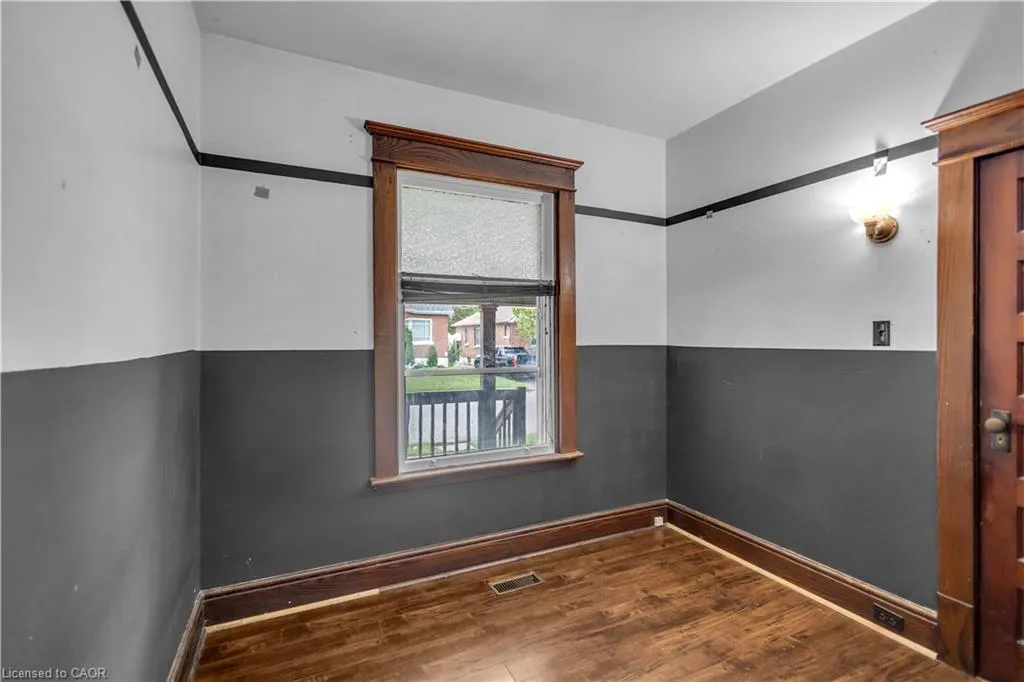 49 Mintern Avenue