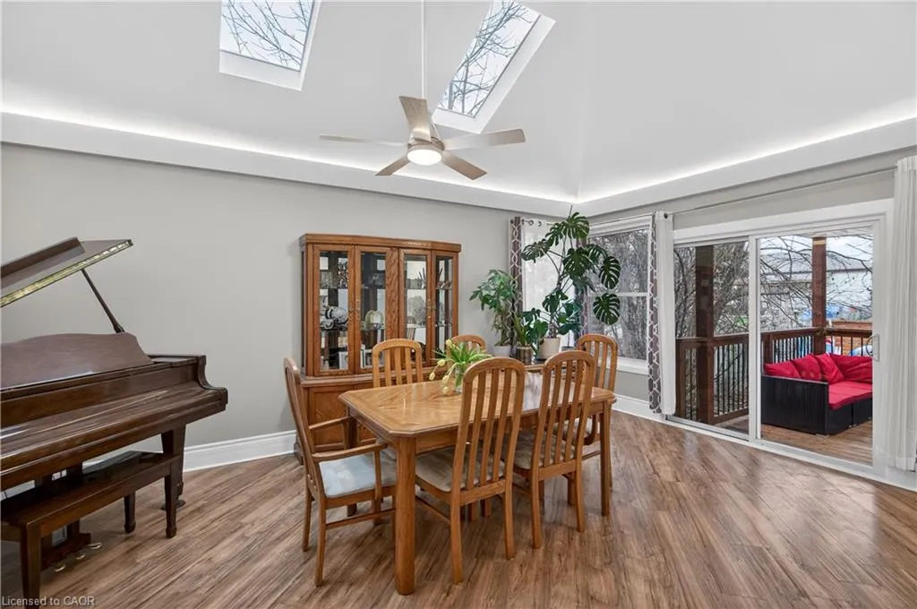 486 East 38th Street