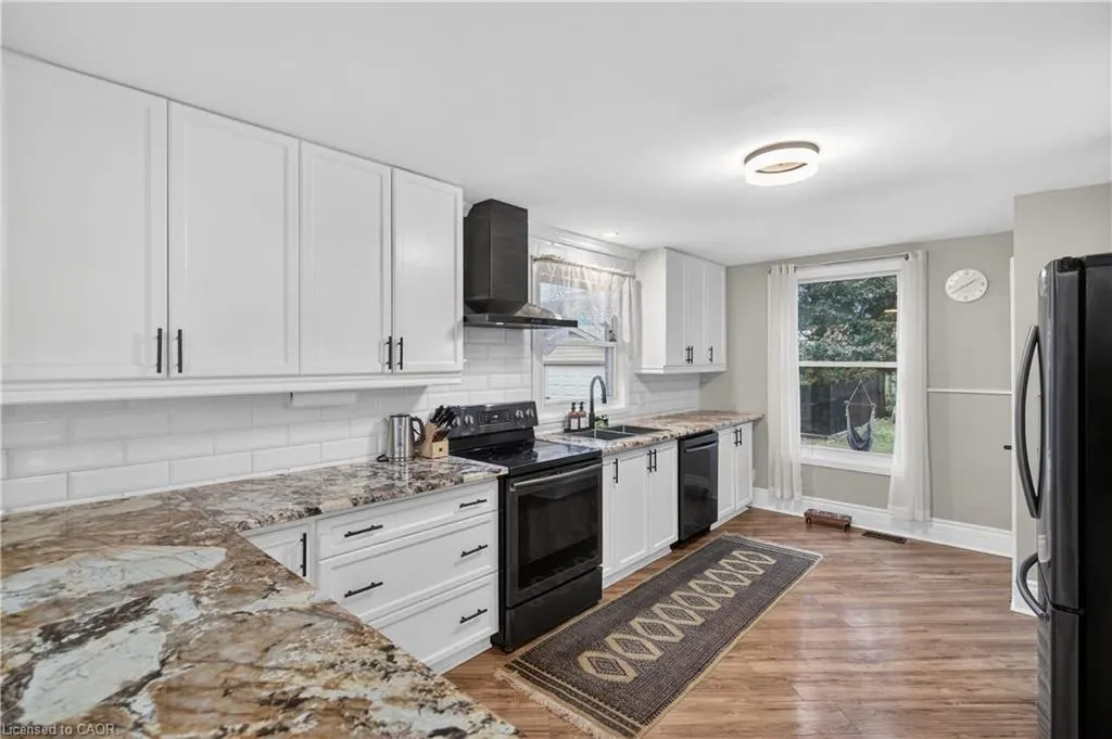 486 East 38th Street