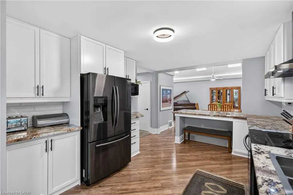 486 East 38th Street