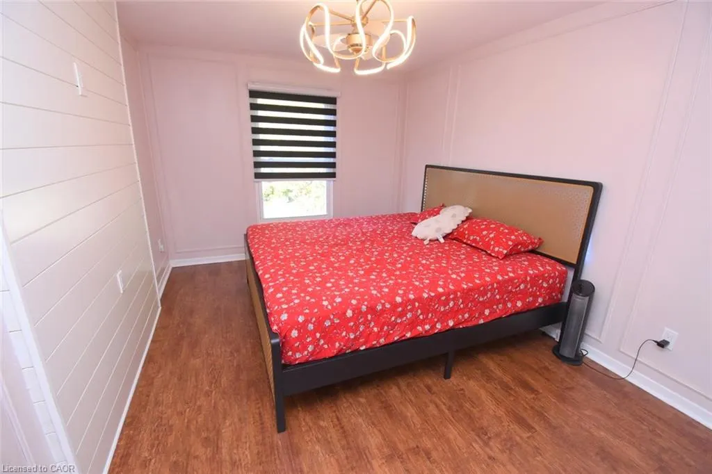 56 Enfield Crescent