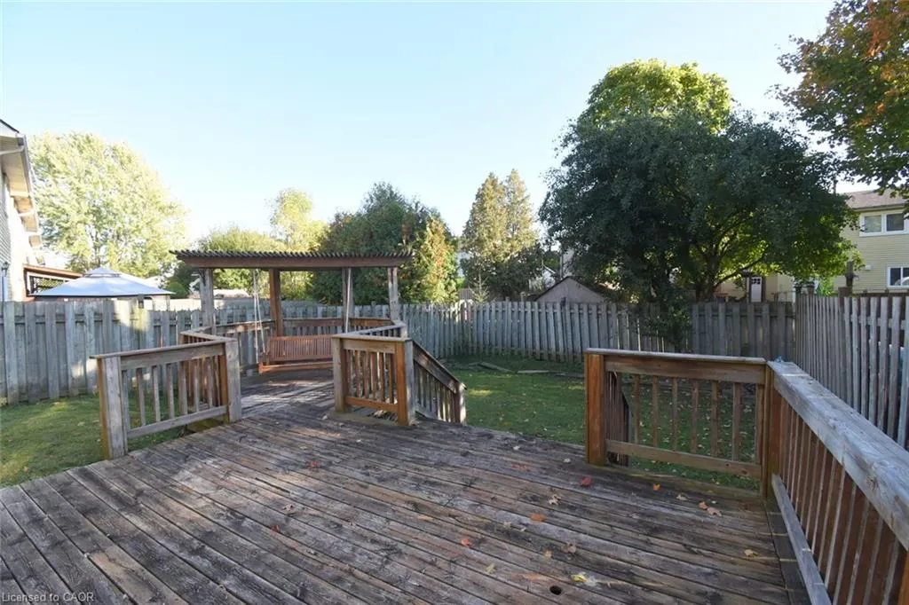 56 Enfield Crescent