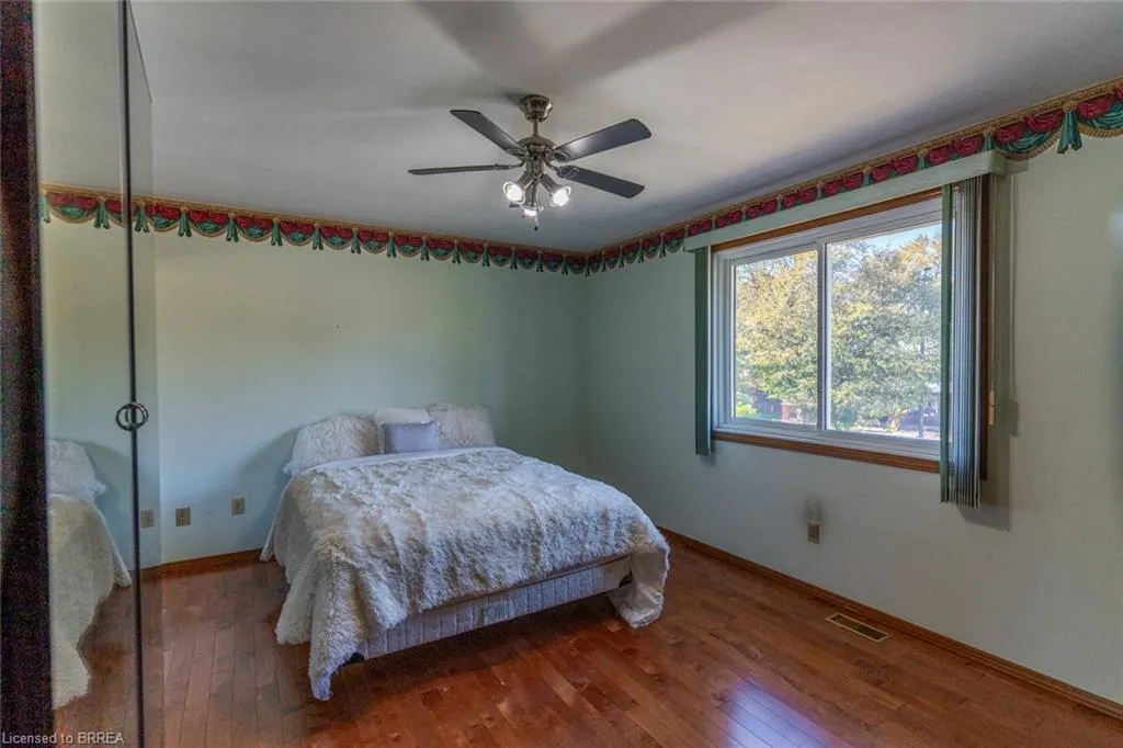30 Woodway Trail