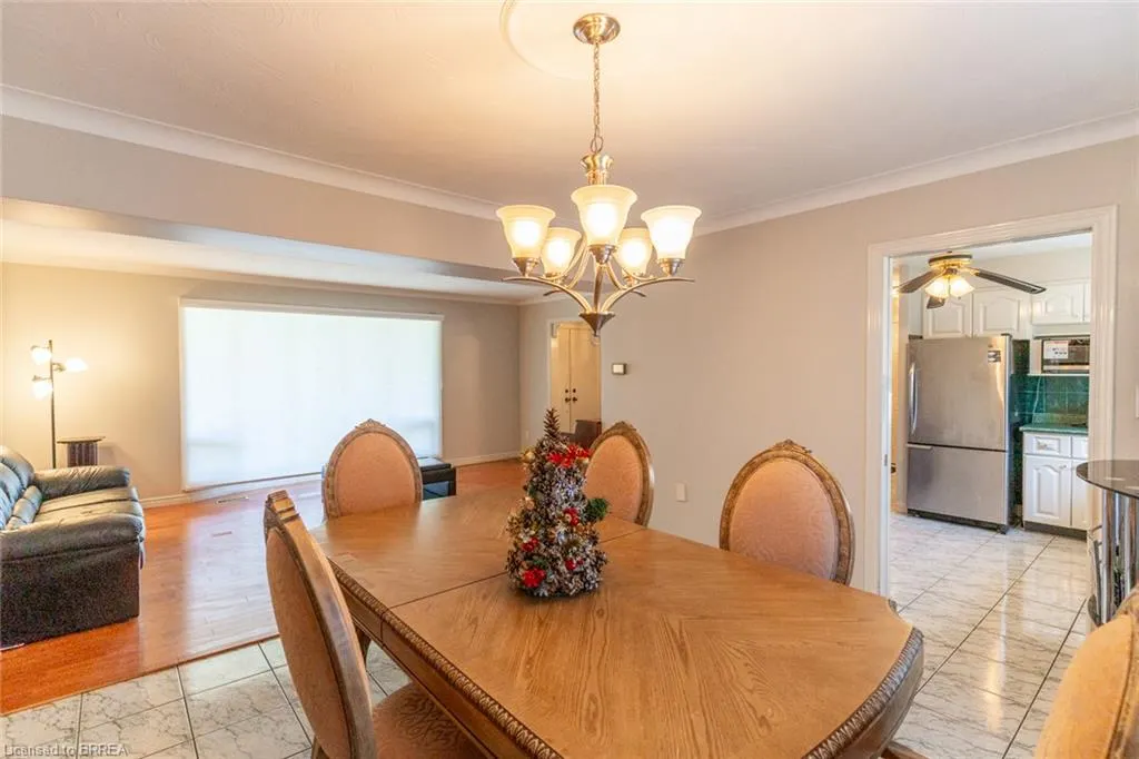 30 Woodway Trail