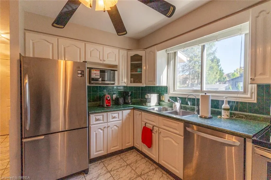 30 Woodway Trail