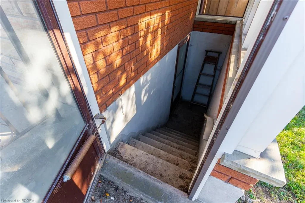 30 Woodway Trail