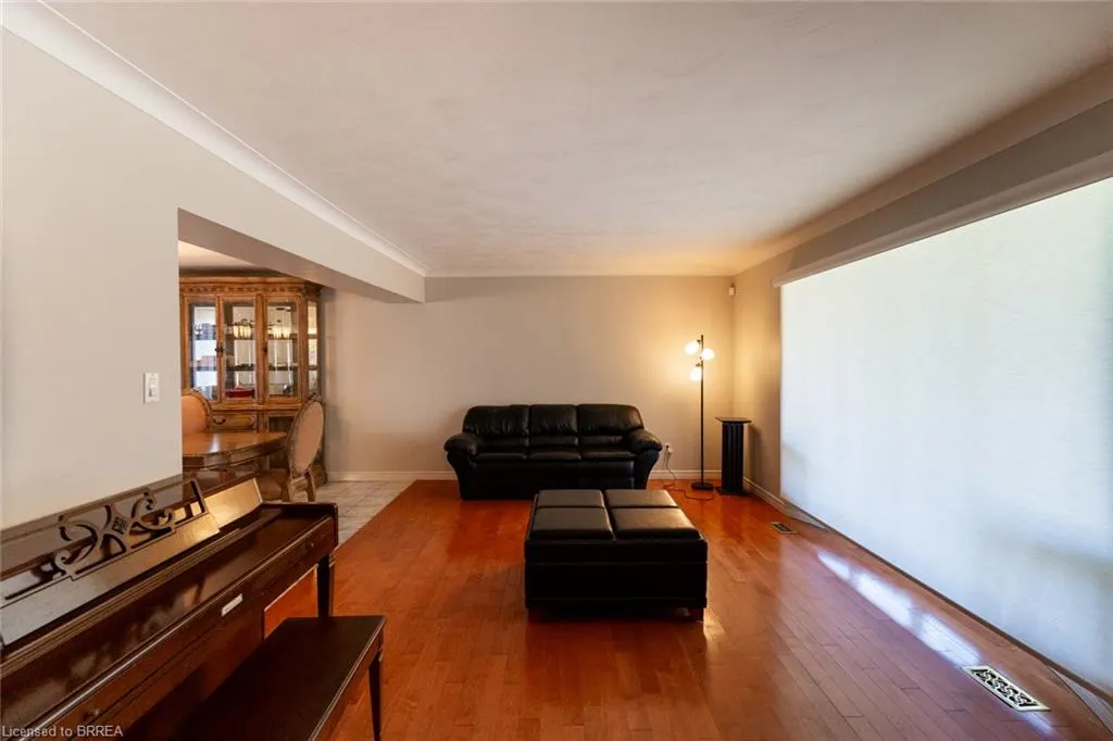 30 Woodway Trail