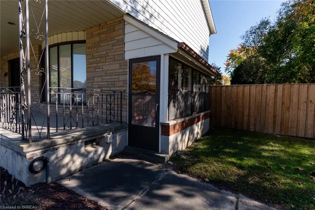 30 Woodway Trail