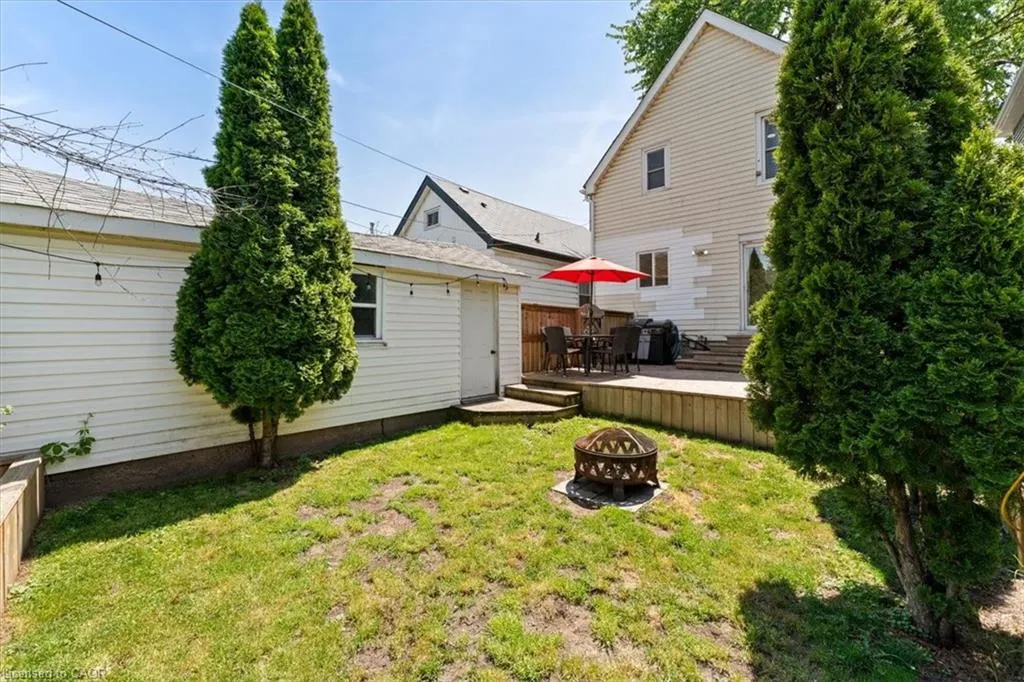 17 Craigmiller Avenue