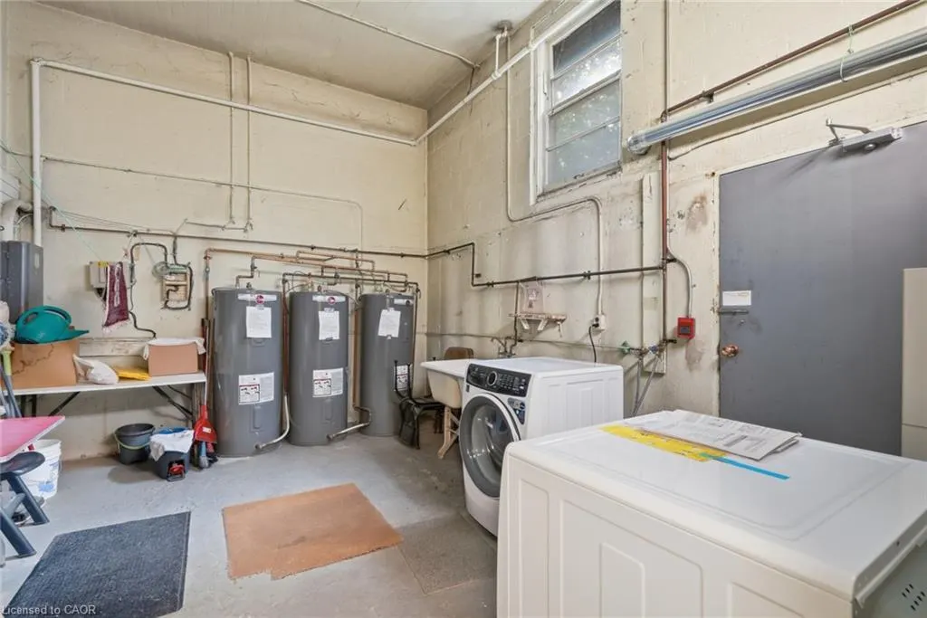 802 King Street W #2