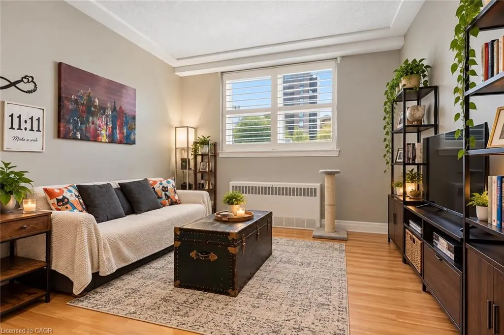 802 King Street W #2