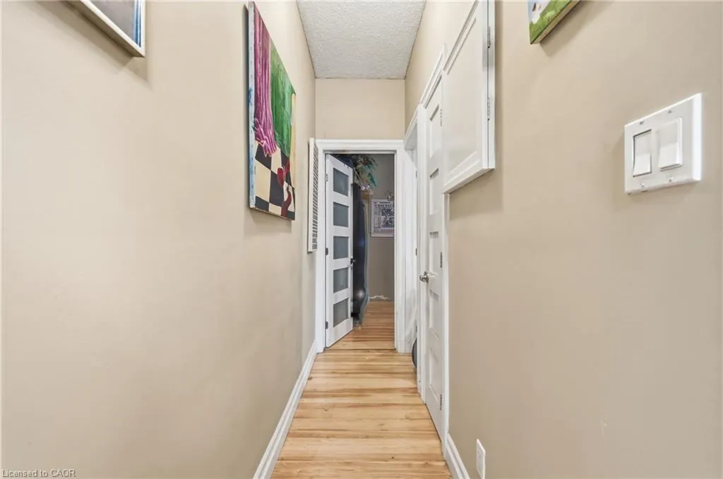 802 King Street W #2