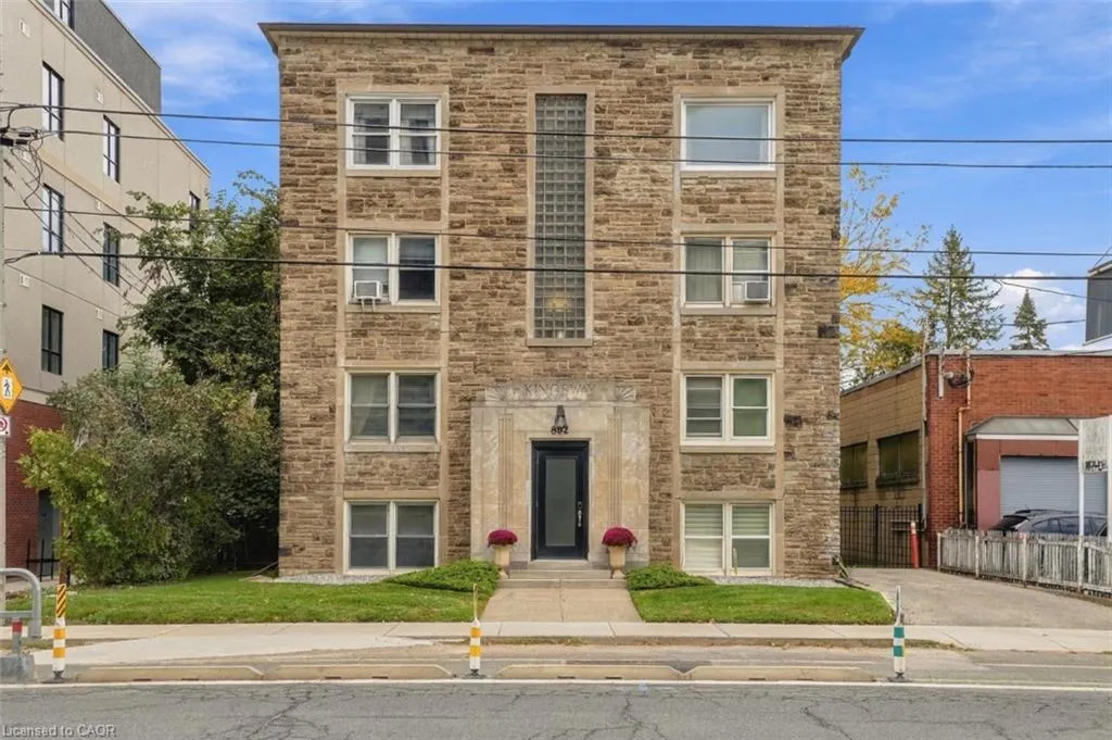 802 King Street W #2