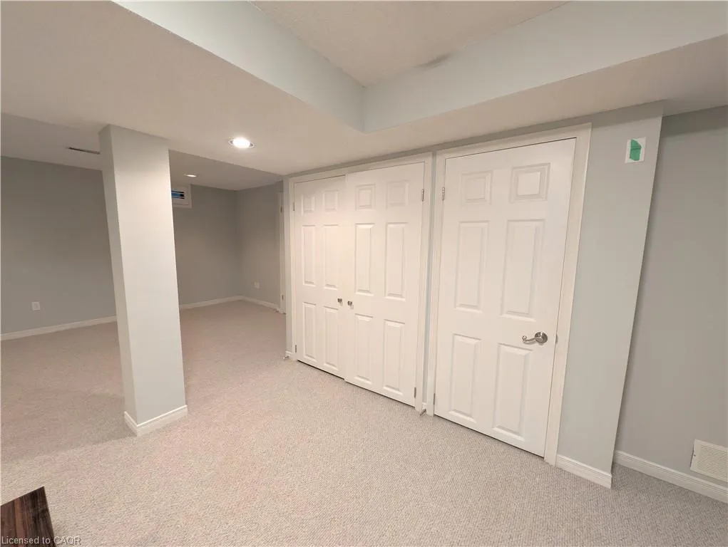 100 Vineberg Drive #28