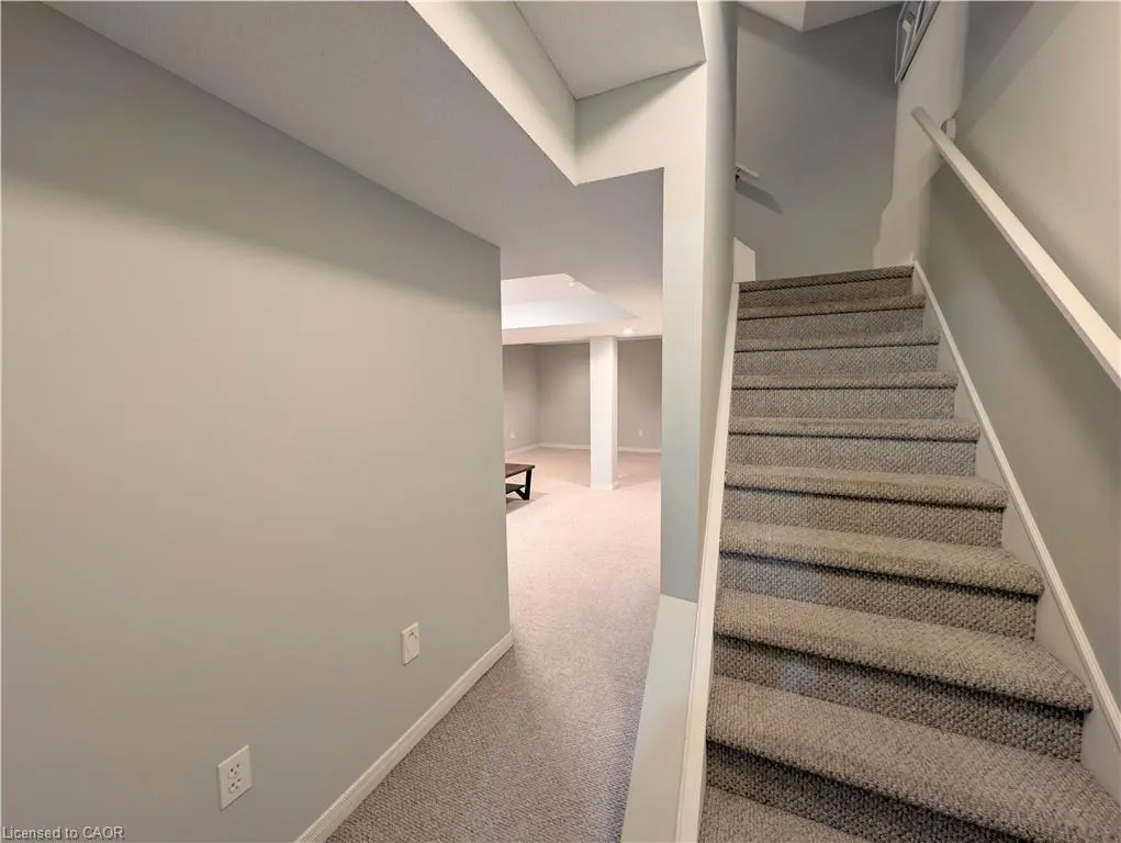 100 Vineberg Drive #28