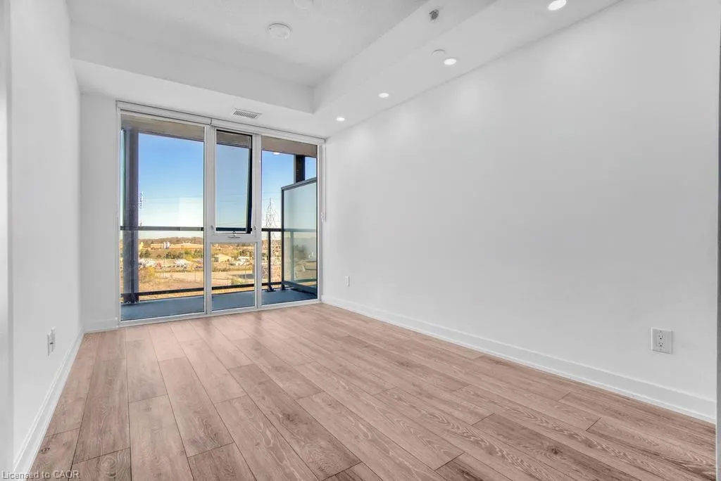 3200 Dakota Common #B906