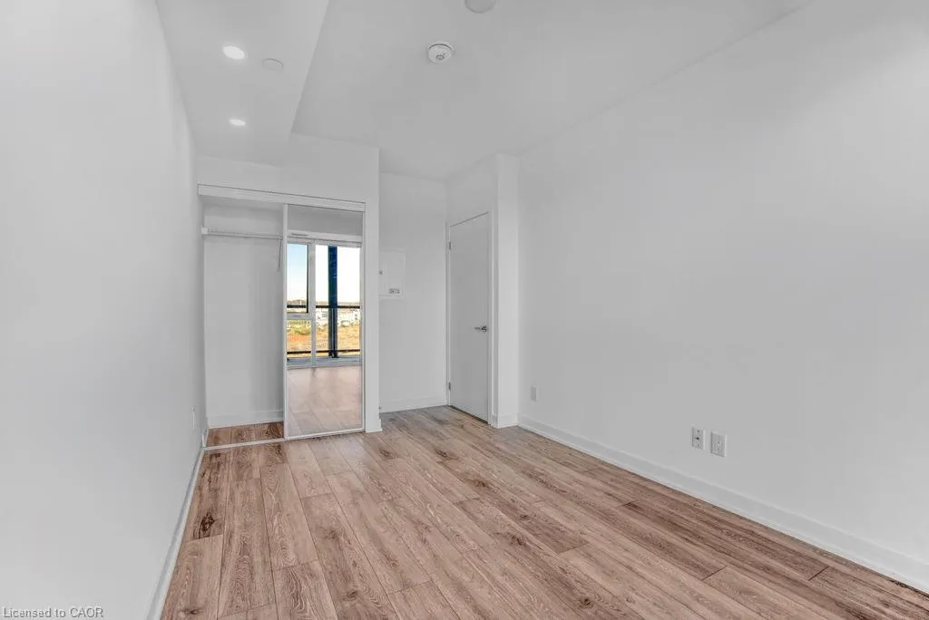 3200 Dakota Common #B906