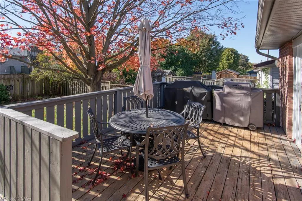 118 Wheatfield Crescent