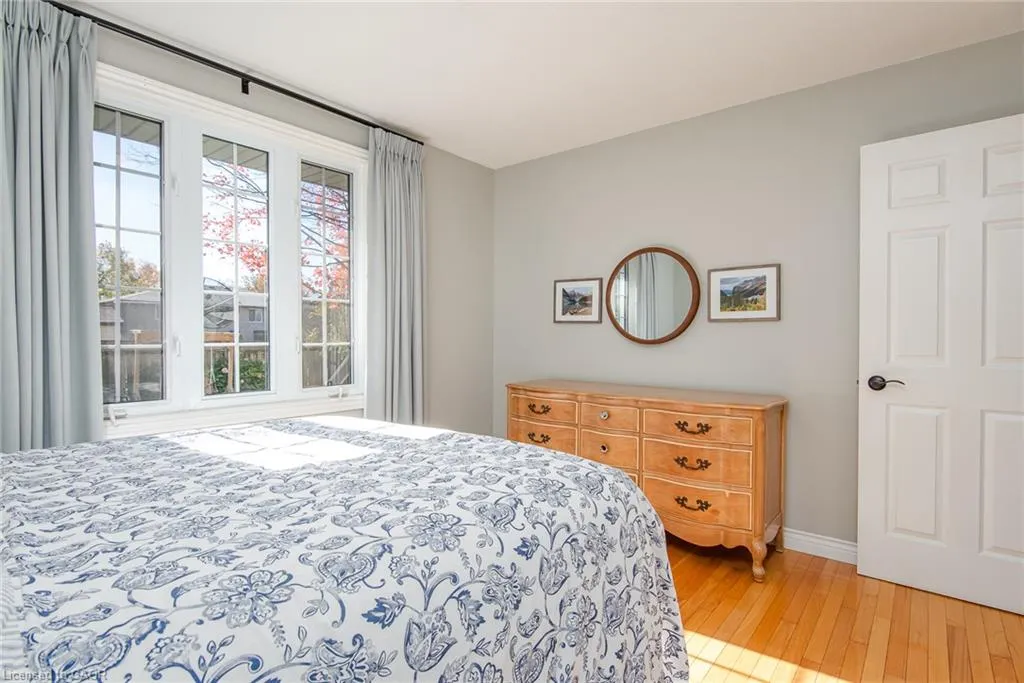 118 Wheatfield Crescent