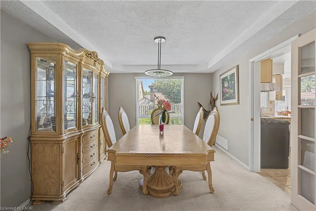 194 Glenvalley Drive