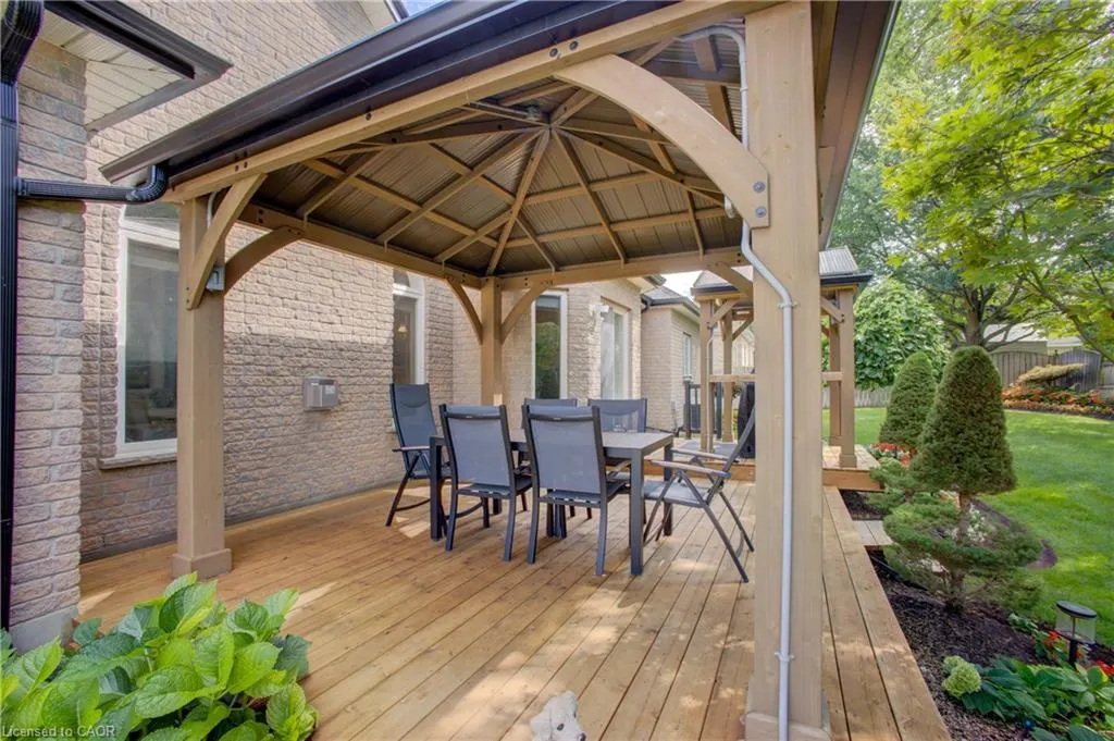 457 Caryndale Drive
