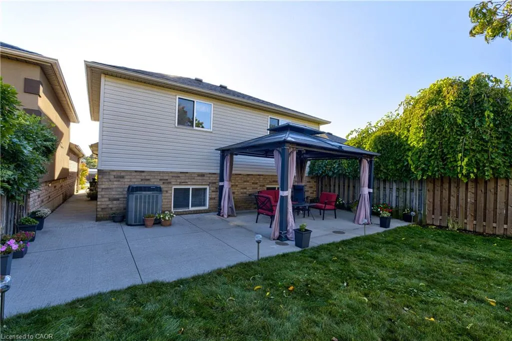 78 Sulmona Drive